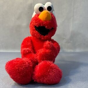 Kohl's Cares Elmo with Green Santa Hat Plush 12”